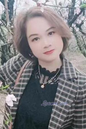 226909 - Lingyan Et&agrave;: 49 - Cina