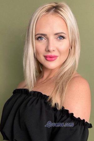 226920 - Kateryna Et&agrave;: 36 - Ucraina