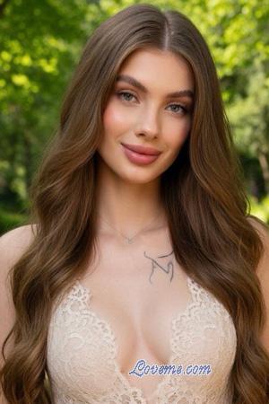 227043 - Anzhela Et&agrave;: 21 - Ucraina