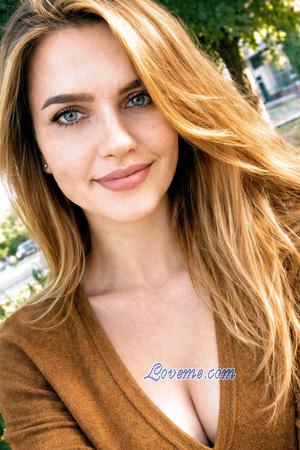 227047 - Kristina Et&agrave;: 26 - Ucraina