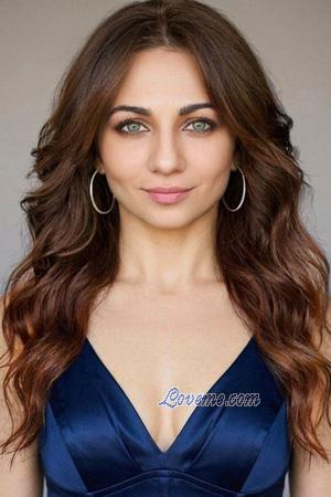 227099 - Olena Et&agrave;: 32 - Ucraina