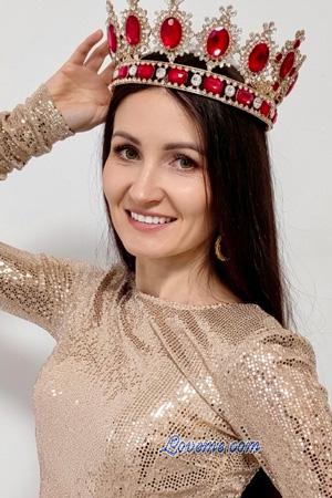 227103 - Viktoria Et&agrave;: 37 - Ucraina