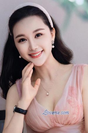 Ladies of Cina
