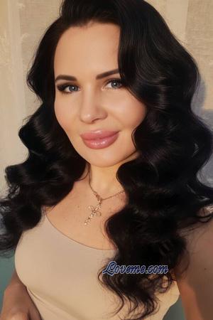 227496 - Hanna Et&agrave;: 48 - Ucraina