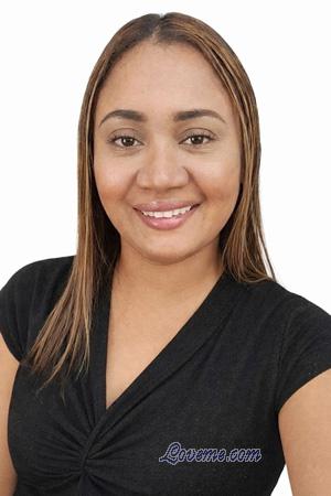 227522 - Lauren Et&agrave;: 31 - Colombia