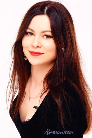 227577 - Anna Et&agrave;: 32 - Ucraina
