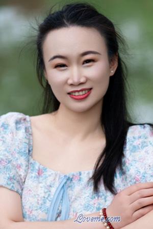 Ladies of Cina