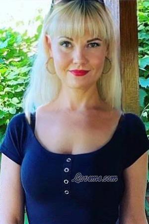 227935 - Svitlana Et&agrave;: 47 - Ucraina