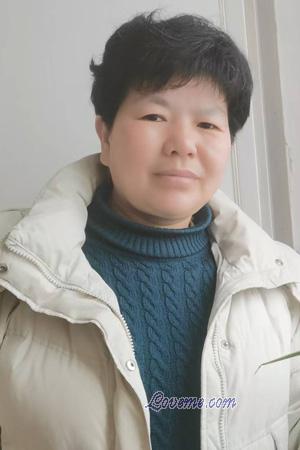 228038 - Linyue Et&agrave;: 54 - Cina
