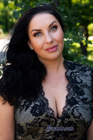 228366 - Inna Et&agrave;: 48 - Ucraina