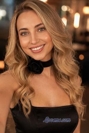 228563 - Oksana Et&agrave;: 35 - Ucraina