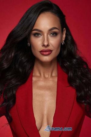 228595 - Olga Et&agrave;: 30 - Ucraina