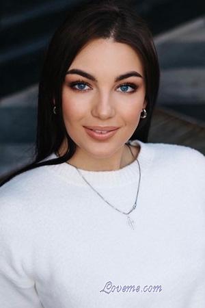 228686 - Oleksandra Et&agrave;: 27 - Ucraina