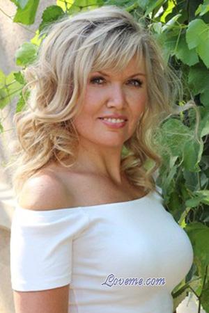 228692 - Olena Et&agrave;: 49 - Ucraina