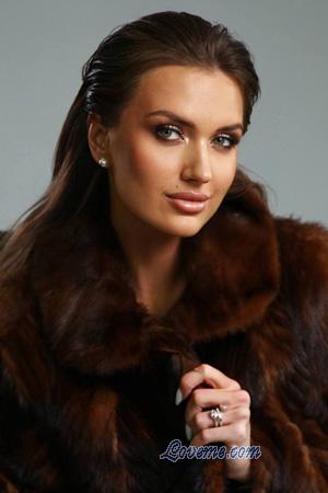 229225 - Karina Et&agrave;: 26 - Ucraina