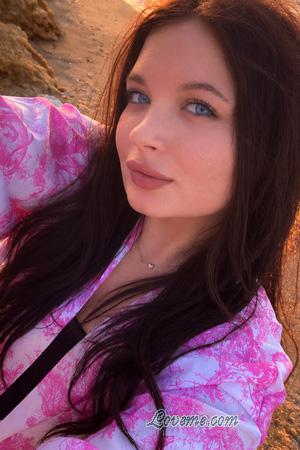 229469 - Anastasiia Et&agrave;: 22 - Ucraina