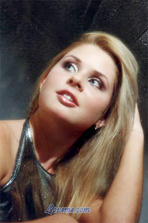 55276 - Alina Et&agrave;: 26 - Ucraina