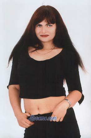 57652 - Elena Età: 37 - Ucraina