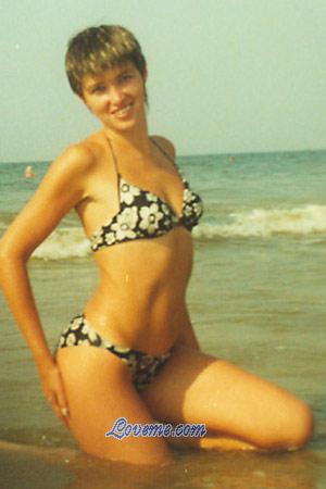 61226 - Ludmila Et&agrave;: 32 - Ucraina