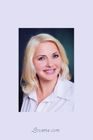 63585 - Elena Età: 36 - Ucraina