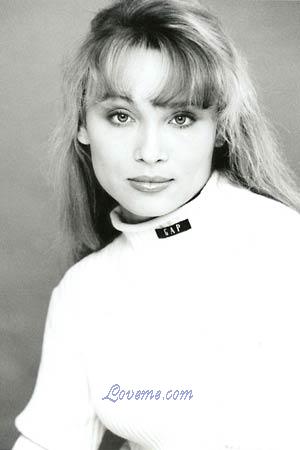 64054 - Anna Et&agrave;: 30 - Russia