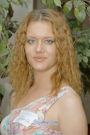 65036 - Elena Età: 29 - Ucraina