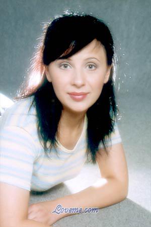 66314 - Svetlana Età: 32 - Russia