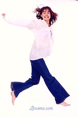 72548 - Elena Et&agrave;: 38 - Ucraina