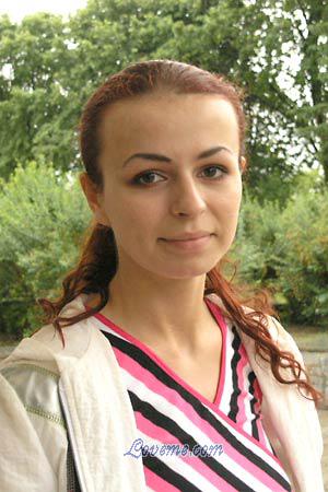 73665 - Nadezhda Età: 24 - Ucraina