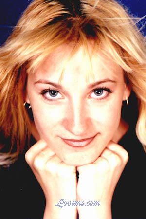 73985 - Olga Età: 26 - Ucraina