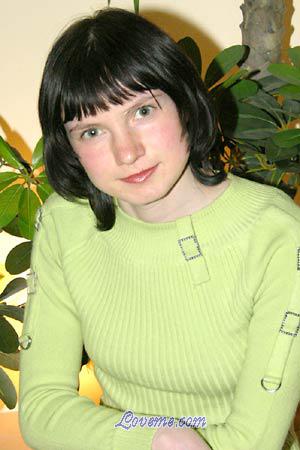 75080 - Irina Età: 26 - Ucraina