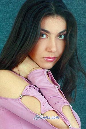 75938 - Gayane Età: 26 - Ucraina