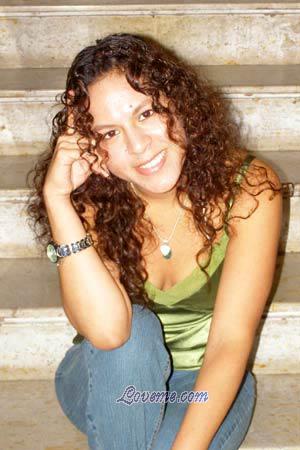 77039 - Juvicksa Et&agrave;: 25 - Per&ugrave;