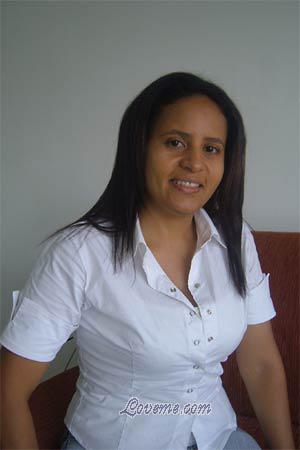 79146 - Liliana Età: 40 - Colombia