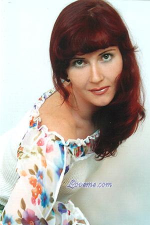 89702 - Elena Età: 32 - Ucraina