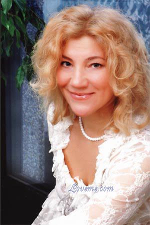 92432 - Tatiana Età: 48 - Russia