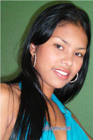 93264 - Shirley Età: 21 - Colombia