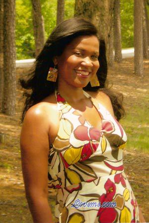 98236 - Nancy Età: 40 - Colombia