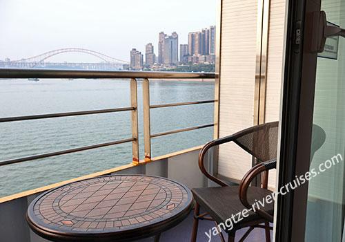 Cabina di lusso a bordo di una nave da crociera Victoria sul Fiume Yangtze