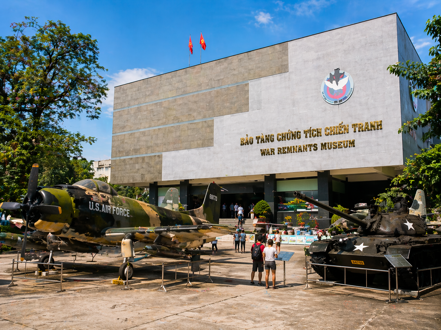 Sosta al Museo dei Residuati Bellici durante il tour di Ho Chi Minh City